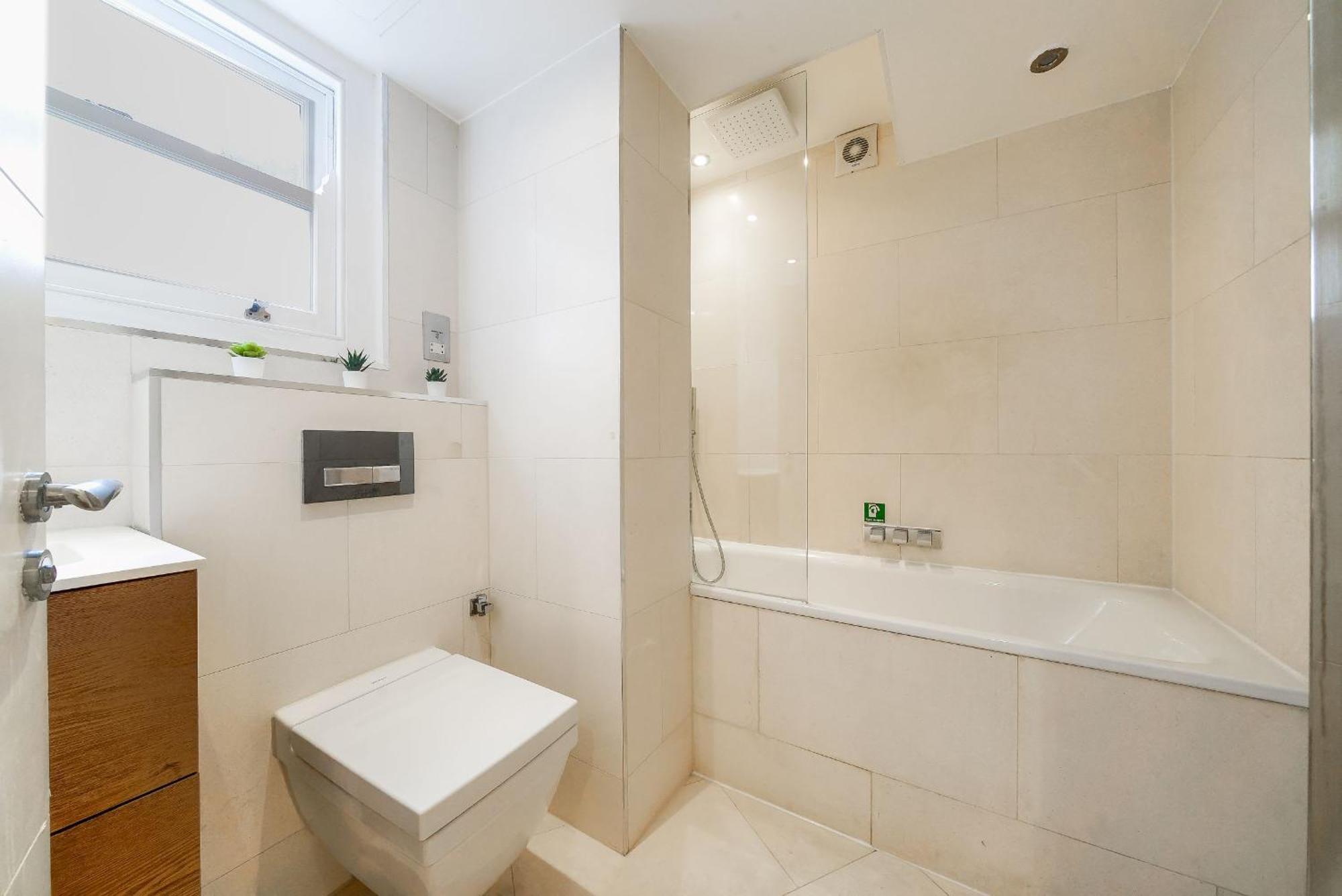 Notting Hill & Hyde Park - 2Br - Cityapartmentstay London Eksteriør billede